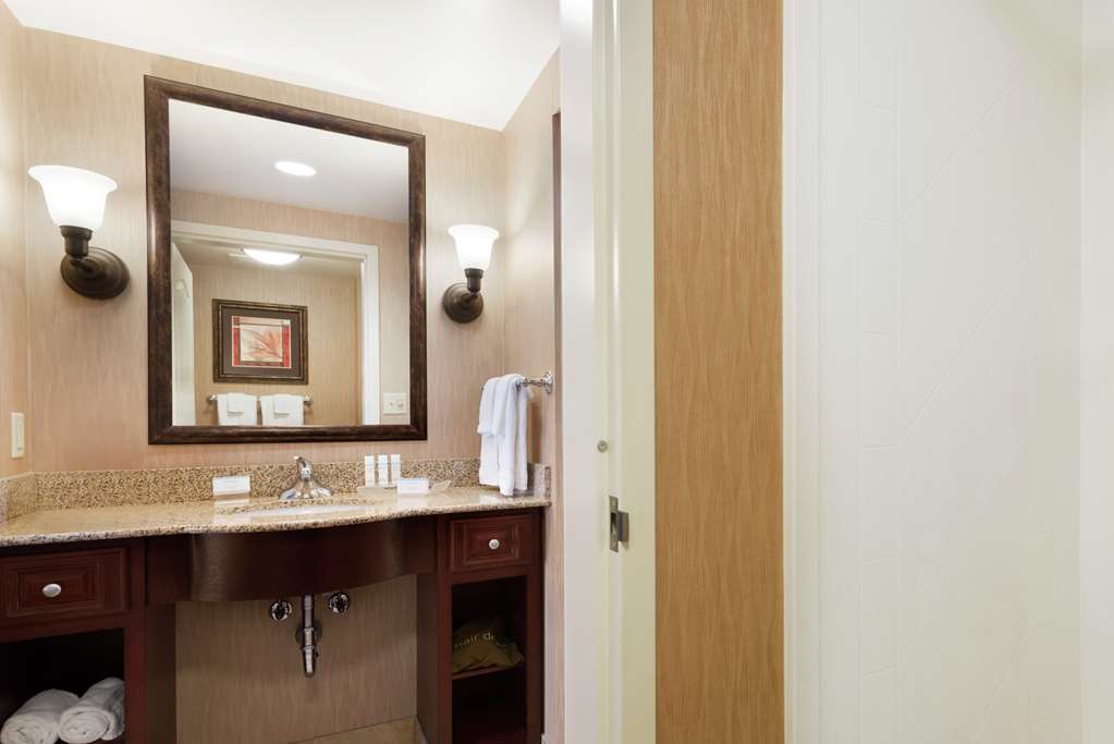Homewood Suites by Hilton Minneapolis-New Brighton Image