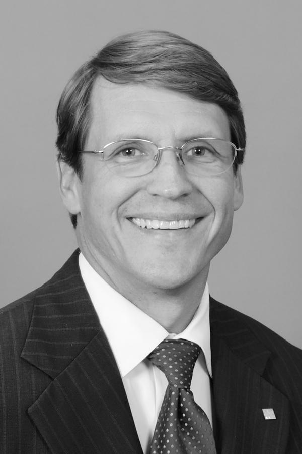 Edward Jones - Financial Advisor: David L Tarke, CFP®|AAMS® Photo