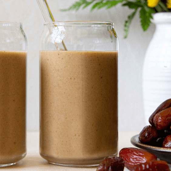 Super Date Smoothie