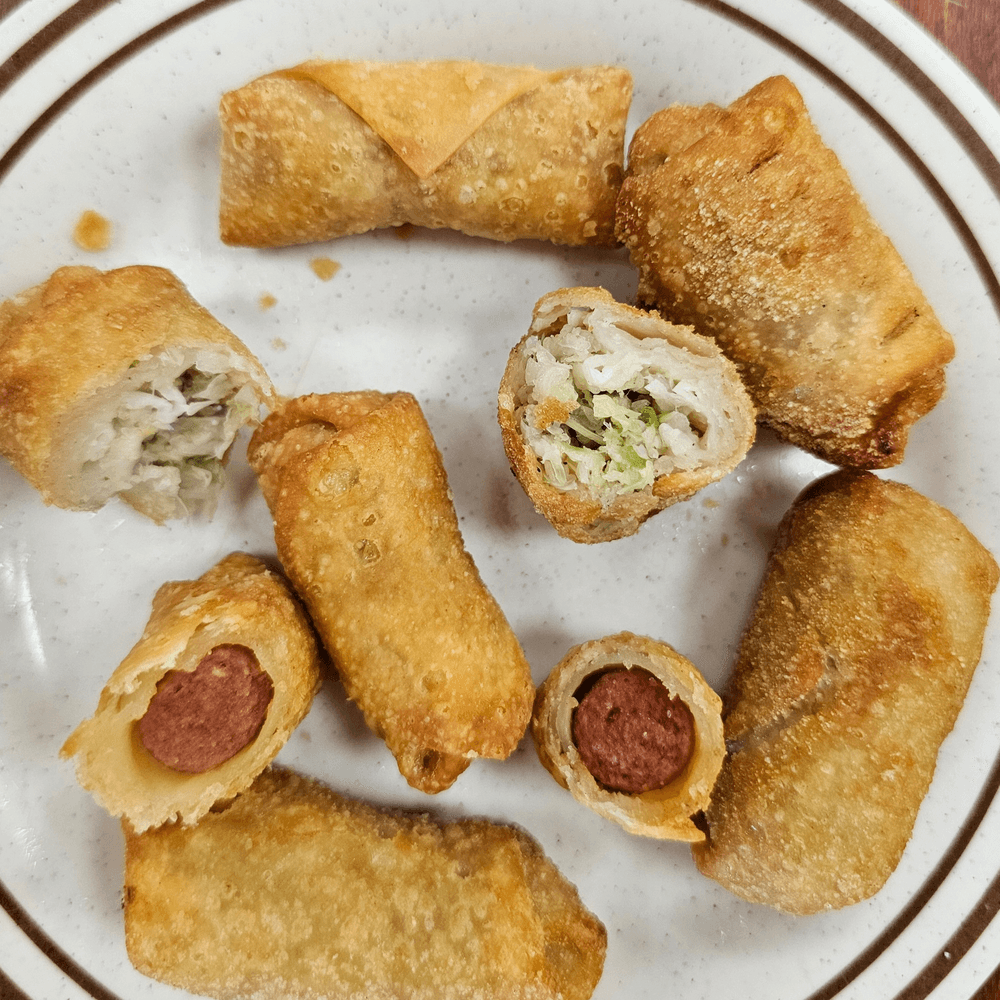 4 Mini Hotdogs & 4 Mini Eggrolls