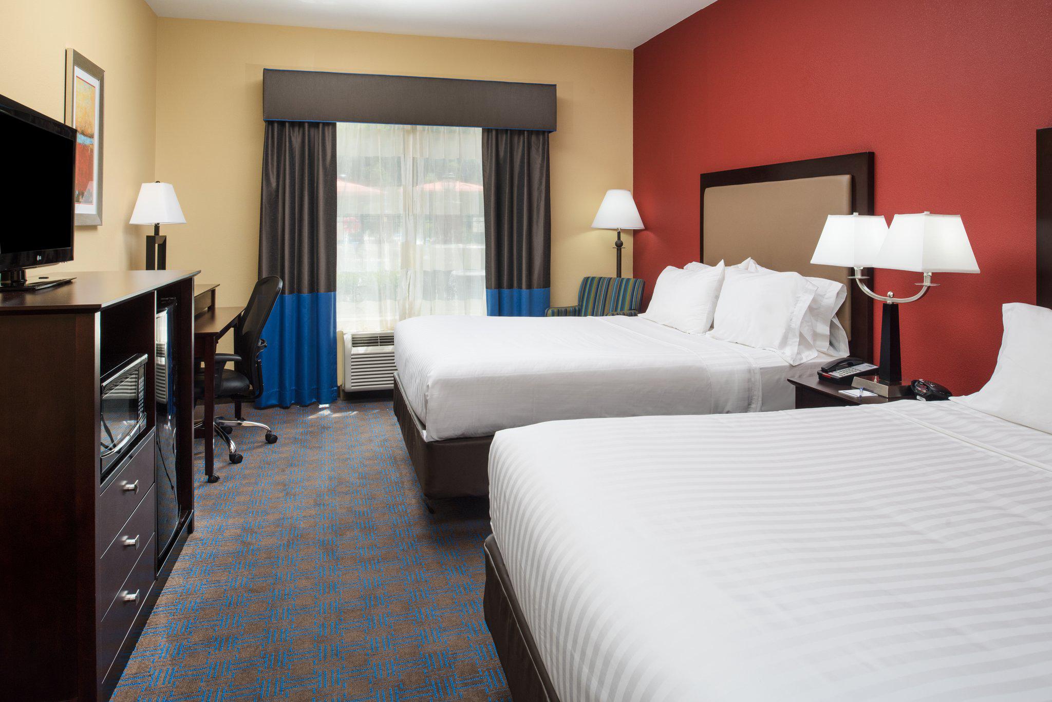 Holiday Inn Express & Suites West Monroe Photo