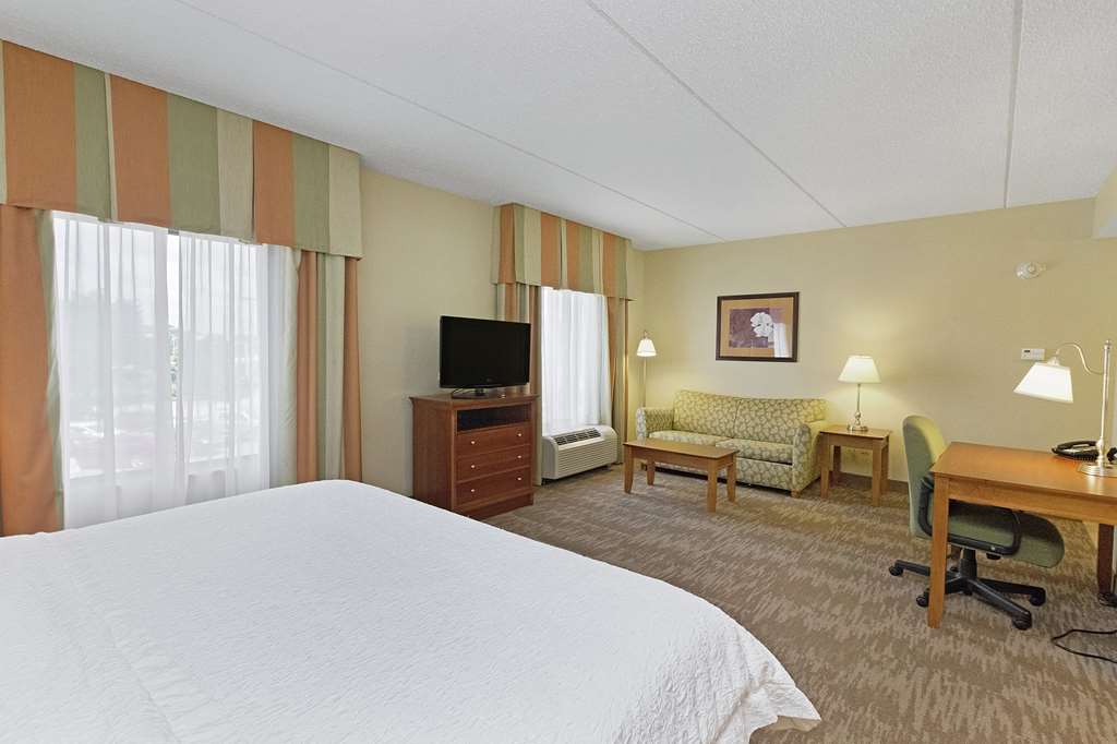 Hampton Inn & Suites Blairsville Image