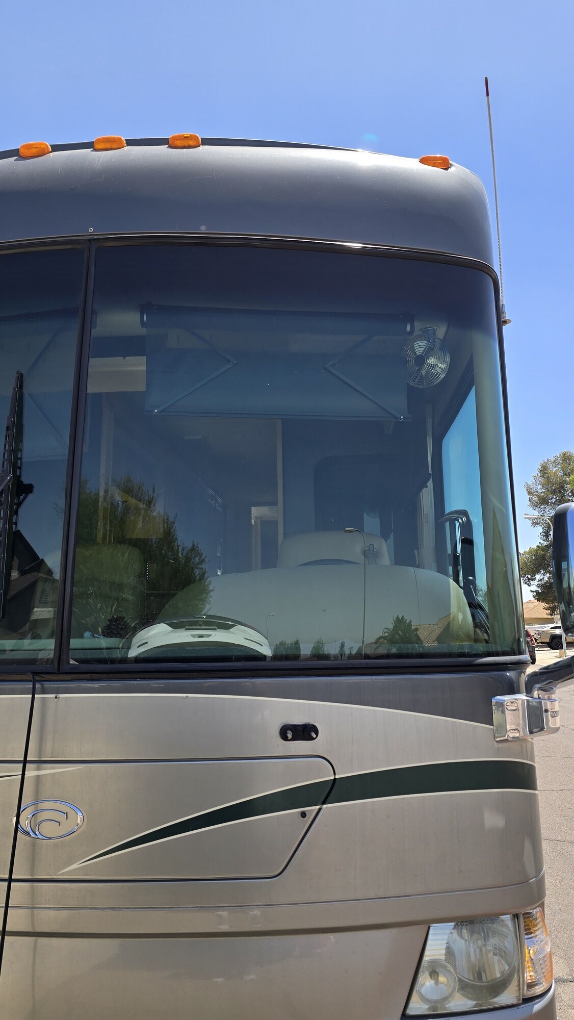 Precision RV Glass LLC Image