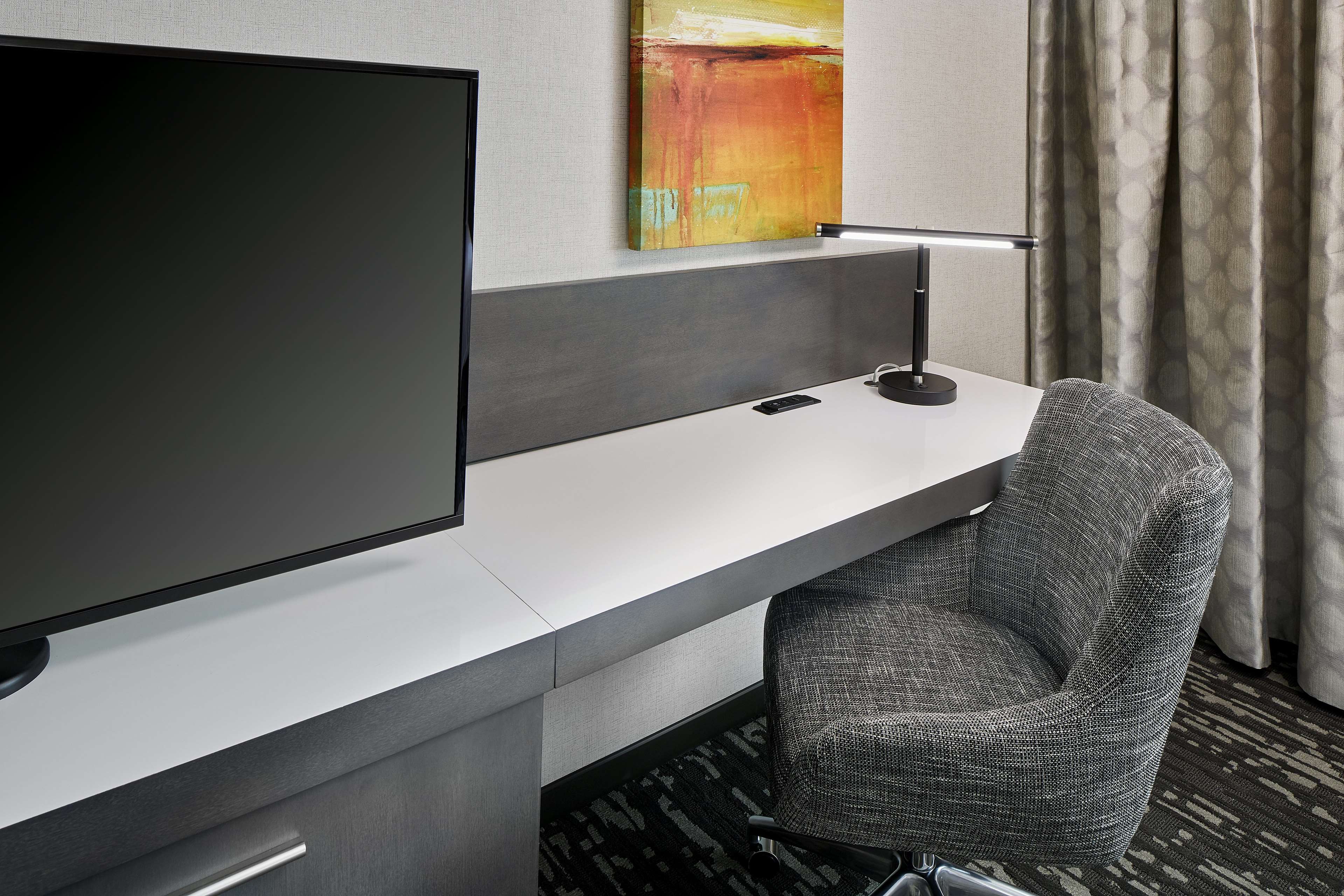 Hilton Garden Inn Roslyn Photo