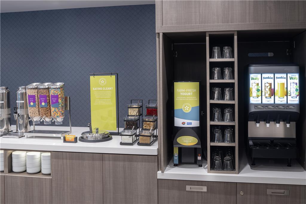 Home2 Suites by Hilton Kittery Image