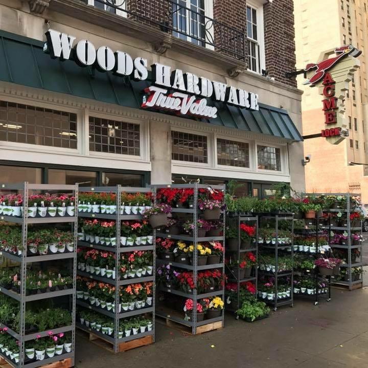 Woods Hardware Photo