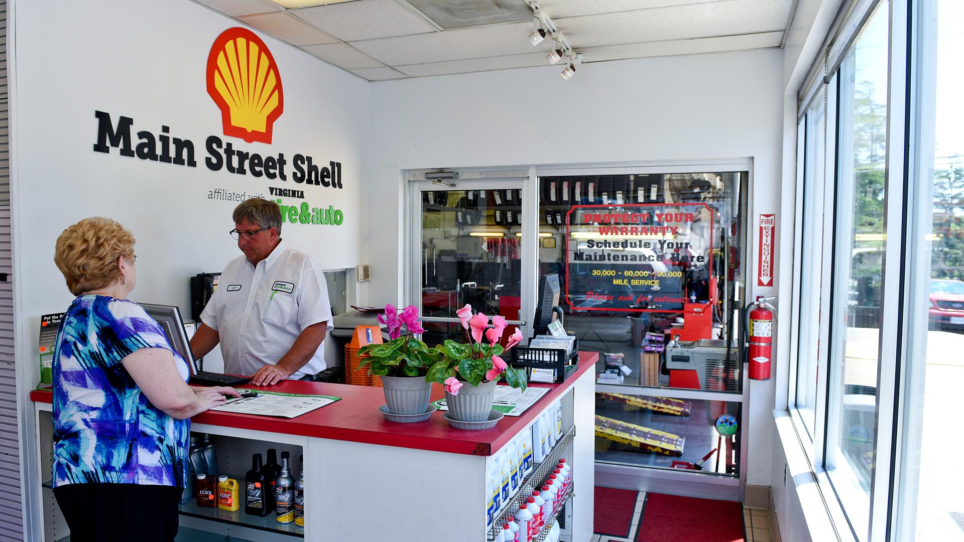 Main Street Shell Photo