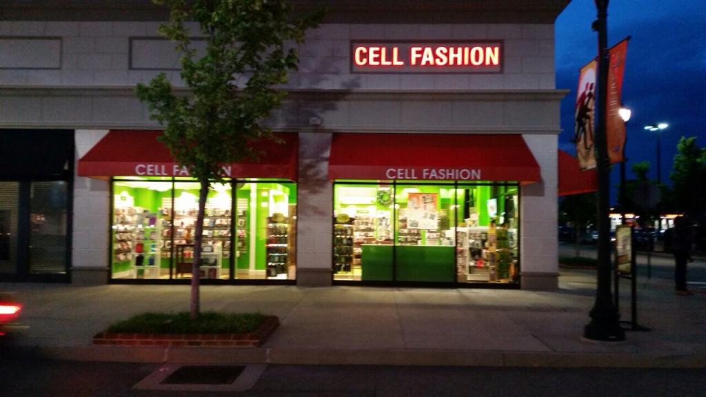 Cell Fashion Photo