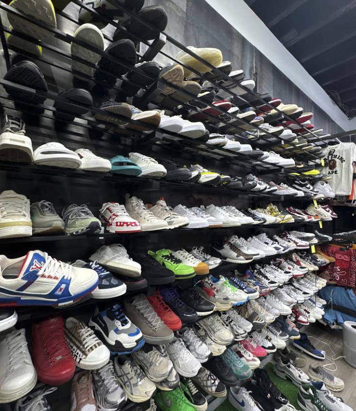 Sell For Cash NYC - Sneakers - Handbags Image