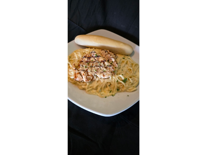 Chicken Linguini Alfredo
