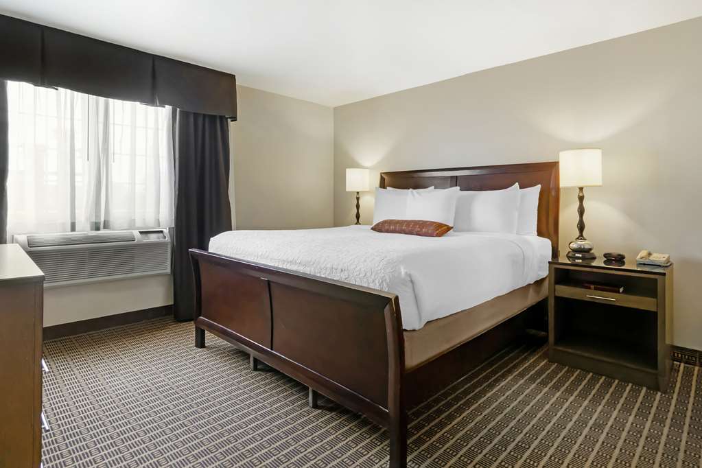 Best Western Plus Yakima Hotel Image
