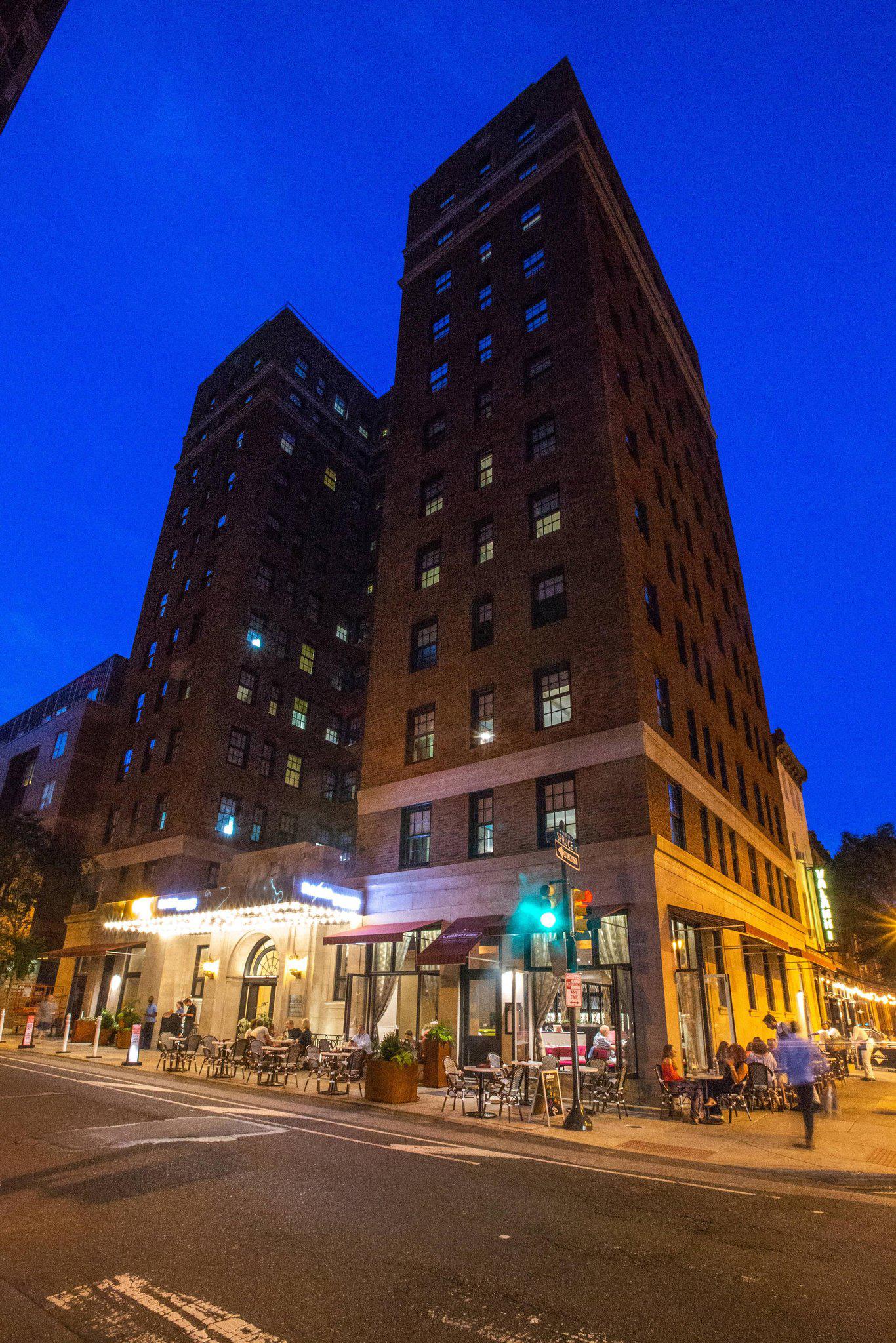 Fairfield Inn & Suites by Marriott Philadelphia Downtown/Center City Photo