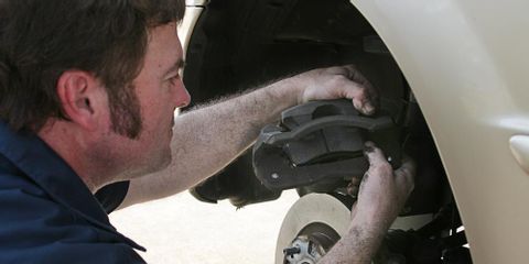 3 Signs It’s Time to Schedule Brake Repair Service