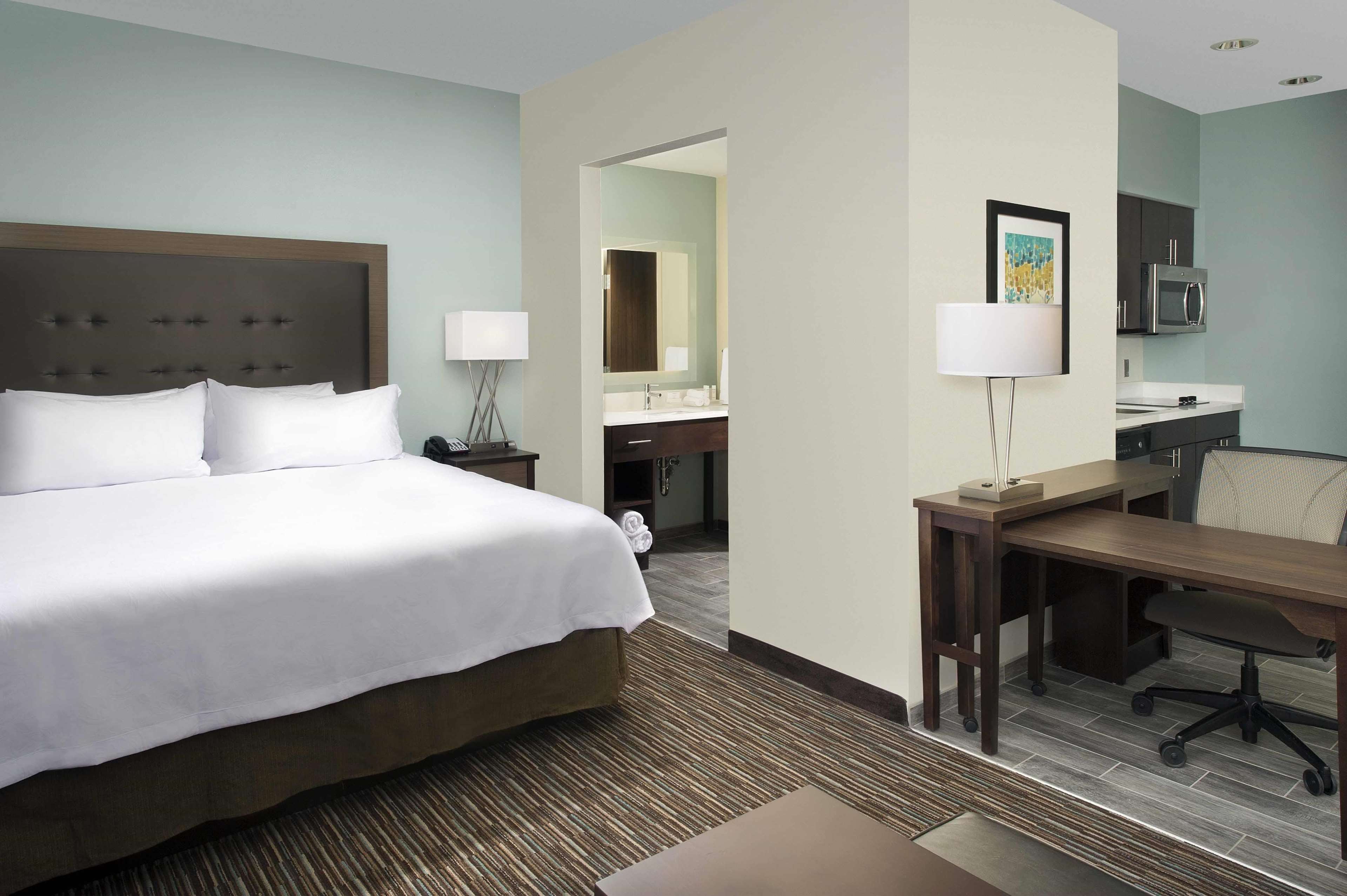 Homewood Suites by Hilton San Antonio Airport Photo