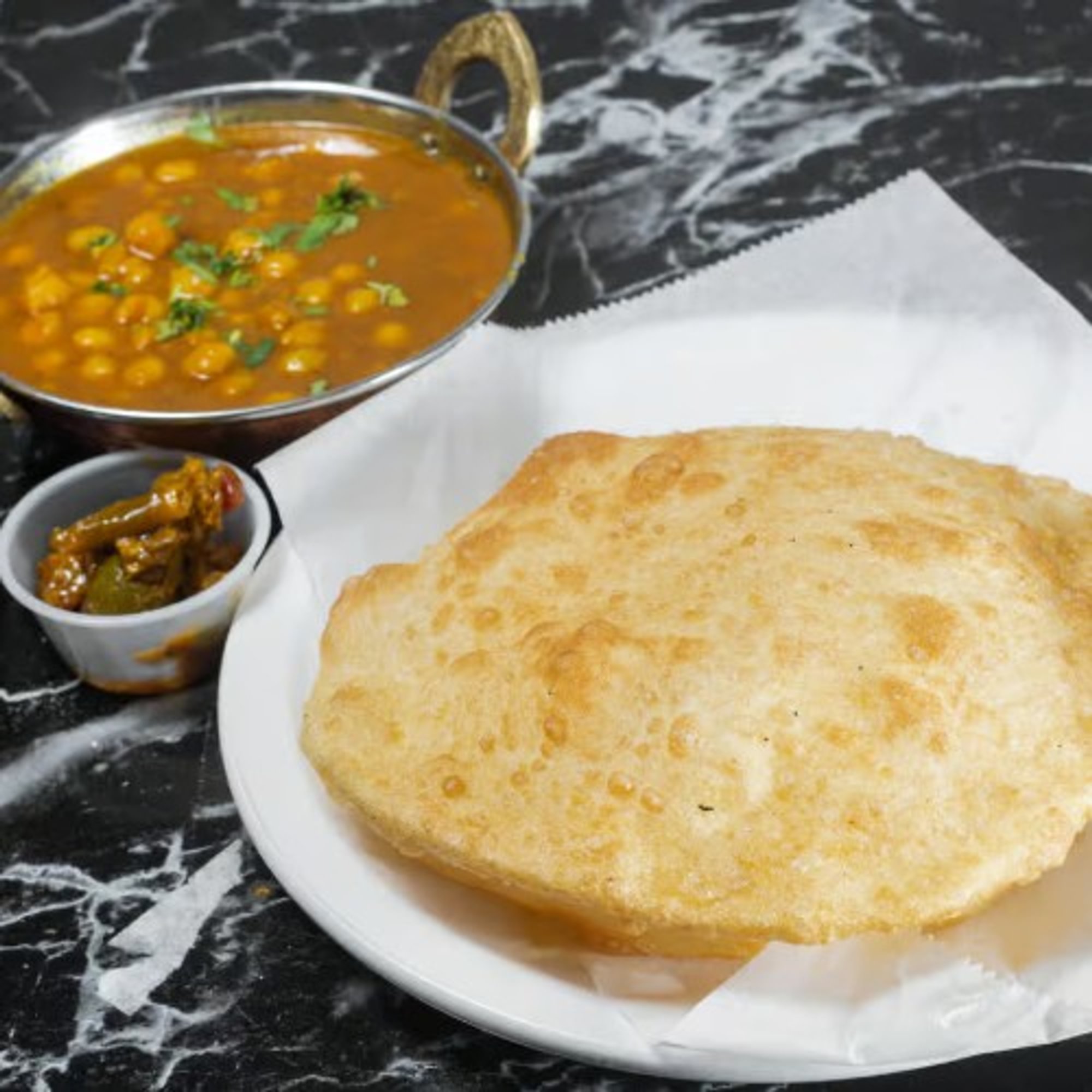 Channa Bhtoora
