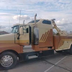 A &amp; J Towing &amp; Auto Repair Logo