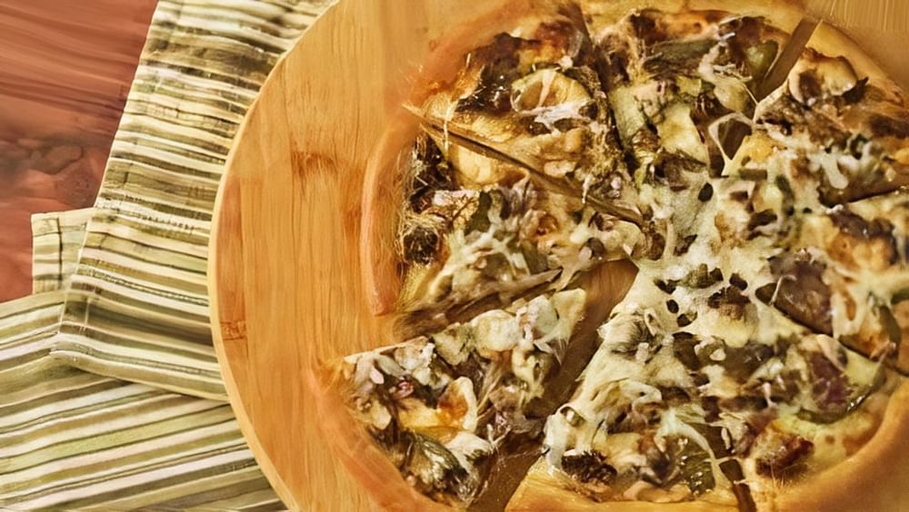 Oakdale Steak Pizza