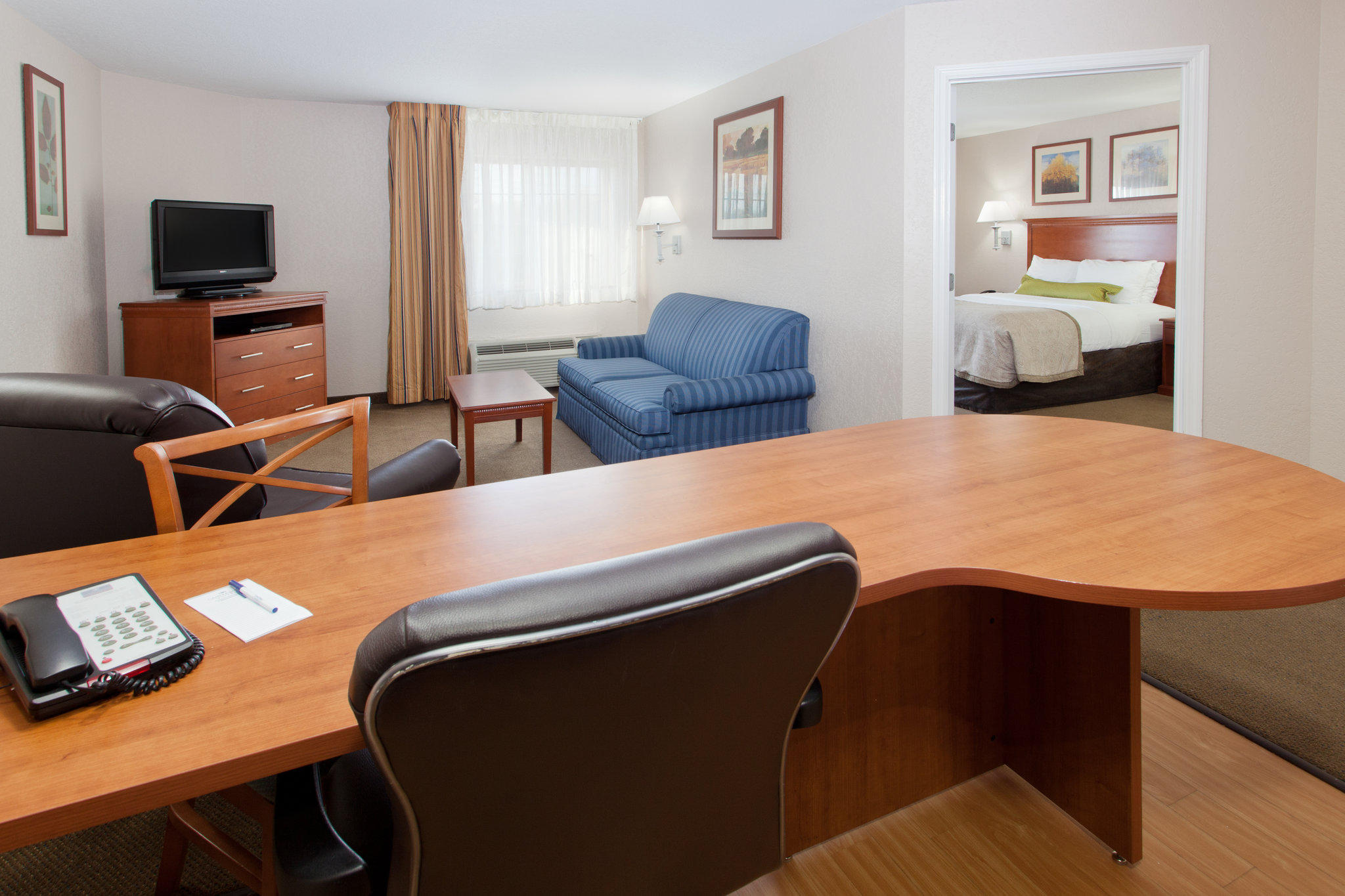 Candlewood Suites Lexington Photo