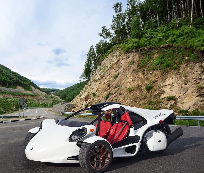 Baker Motor Trike Rentals Windy City Image