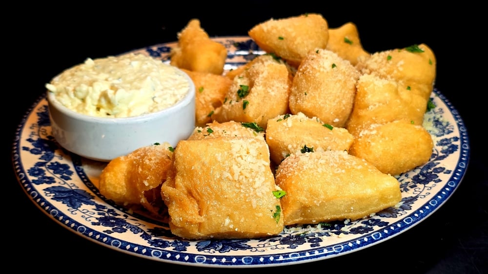 Garlic Puffs
