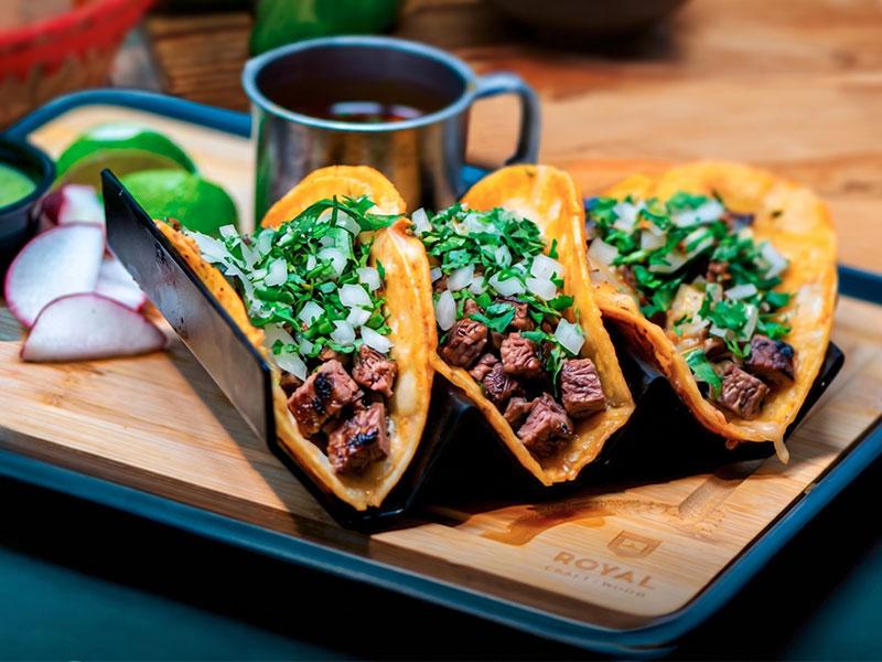 L/Carne Asada Tacos