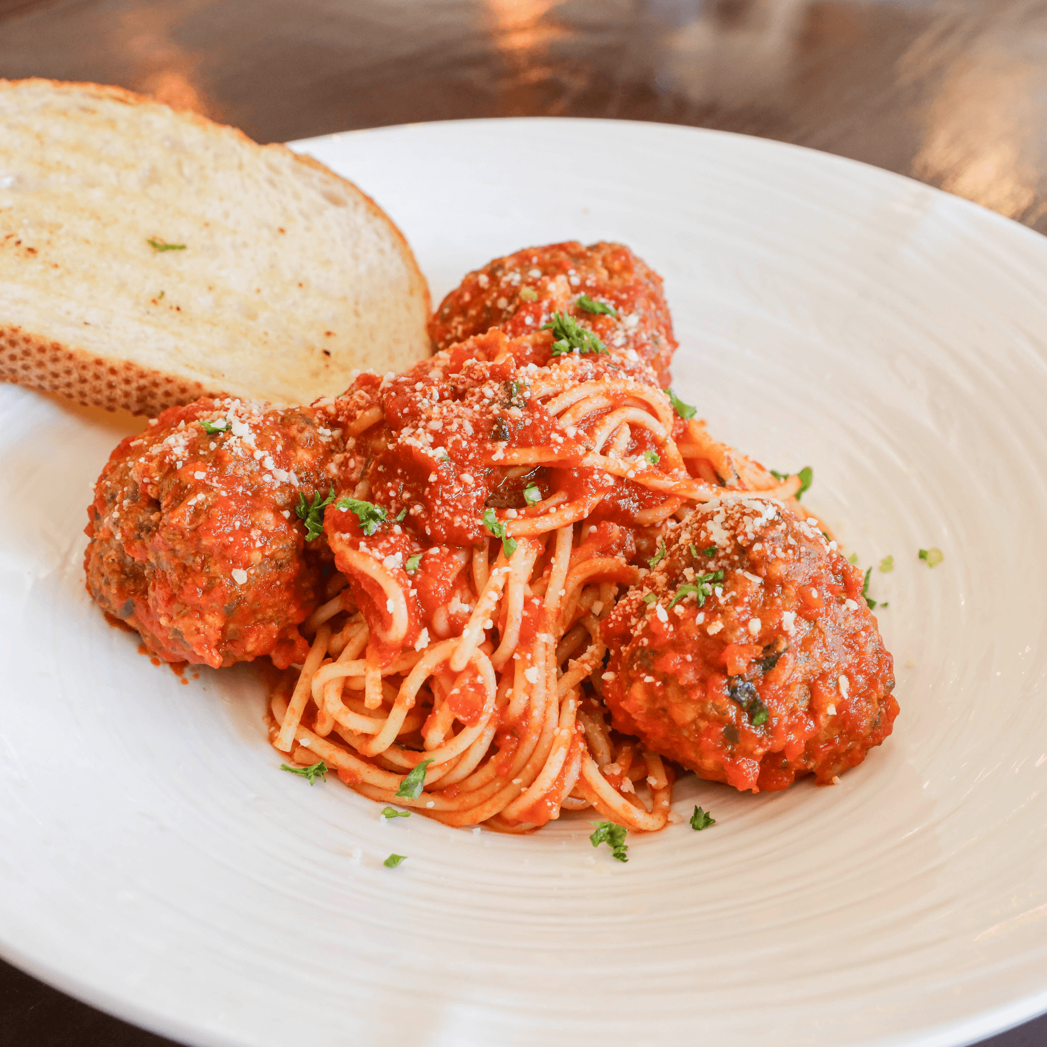 Spaghetti & Meatballs