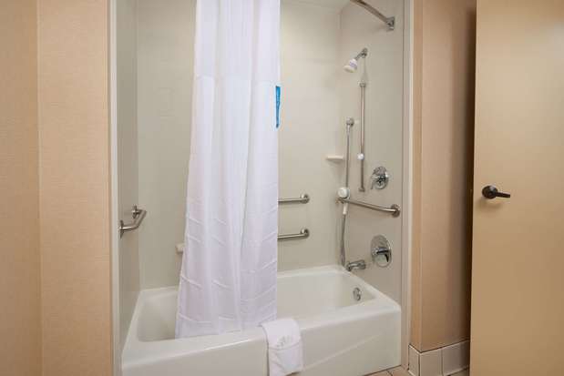 Images Hampton Inn Cherokee