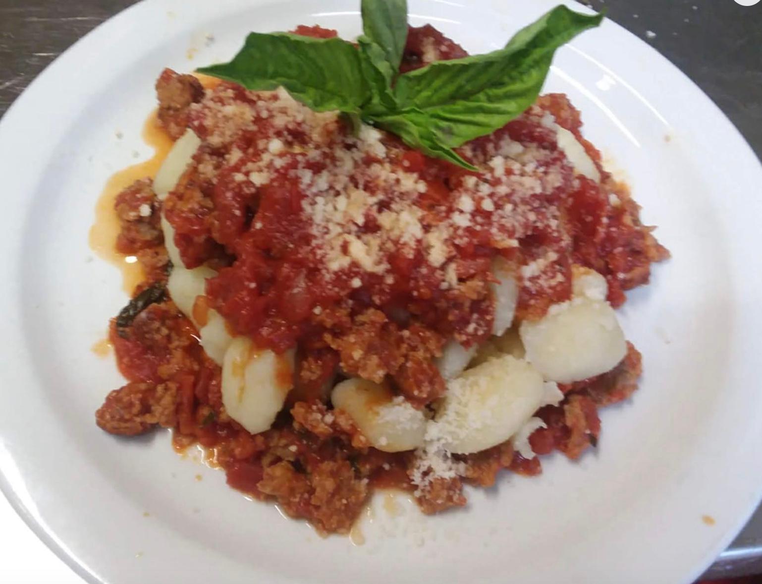 GNOCCHI BOLOGNESE ENTRÉE