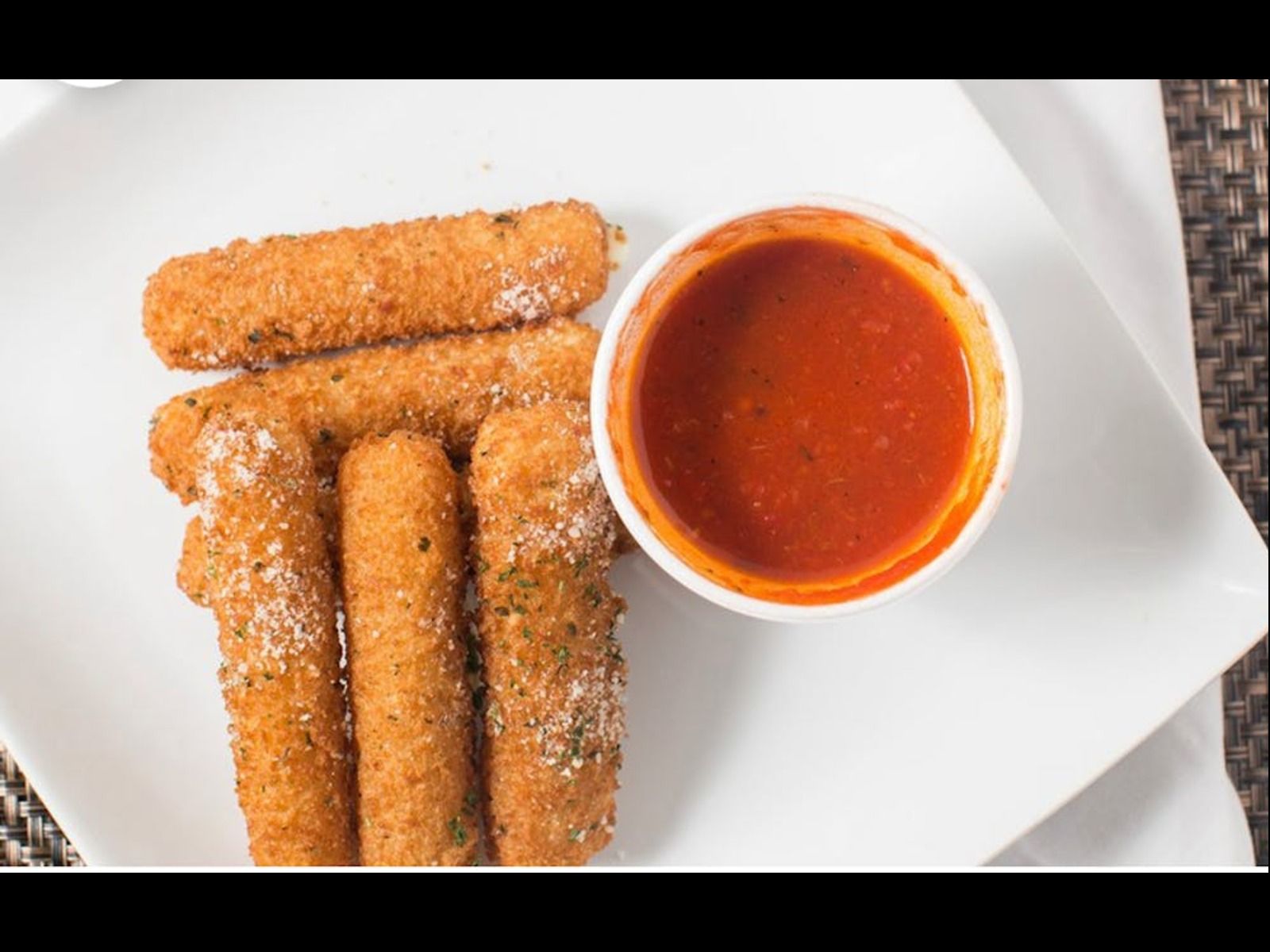 Mozzarella Sticks