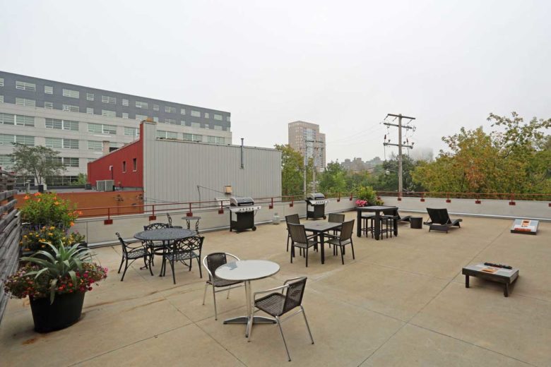 Images Latitude Apartments