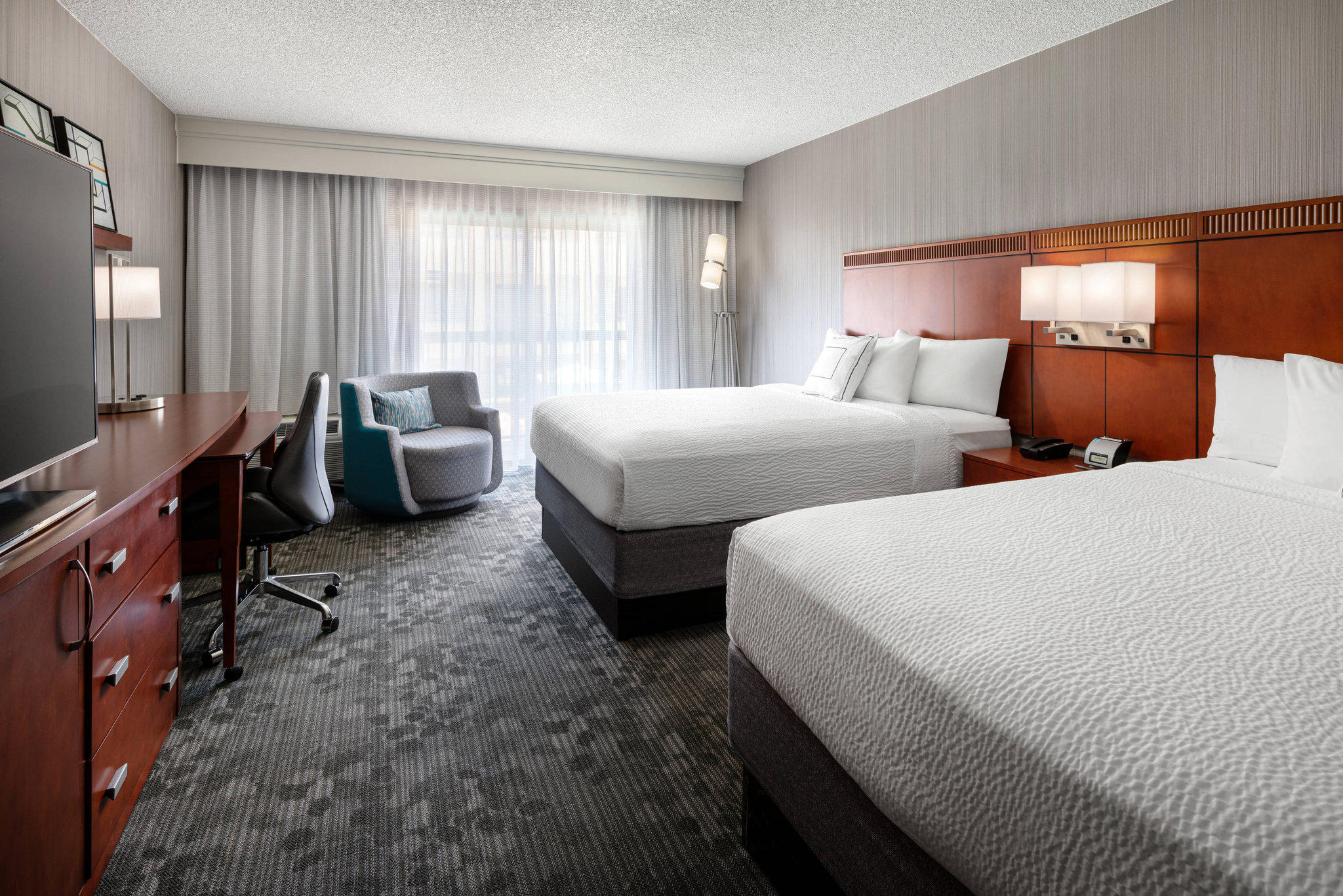 Courtyard by Marriott San Jose Cupertino Photo