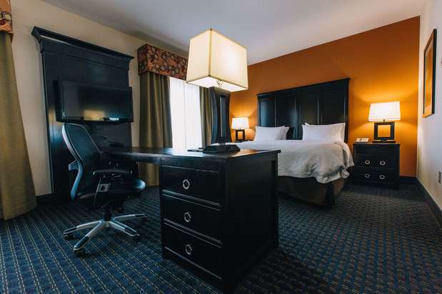 Images Hampton Inn & Suites Effingham