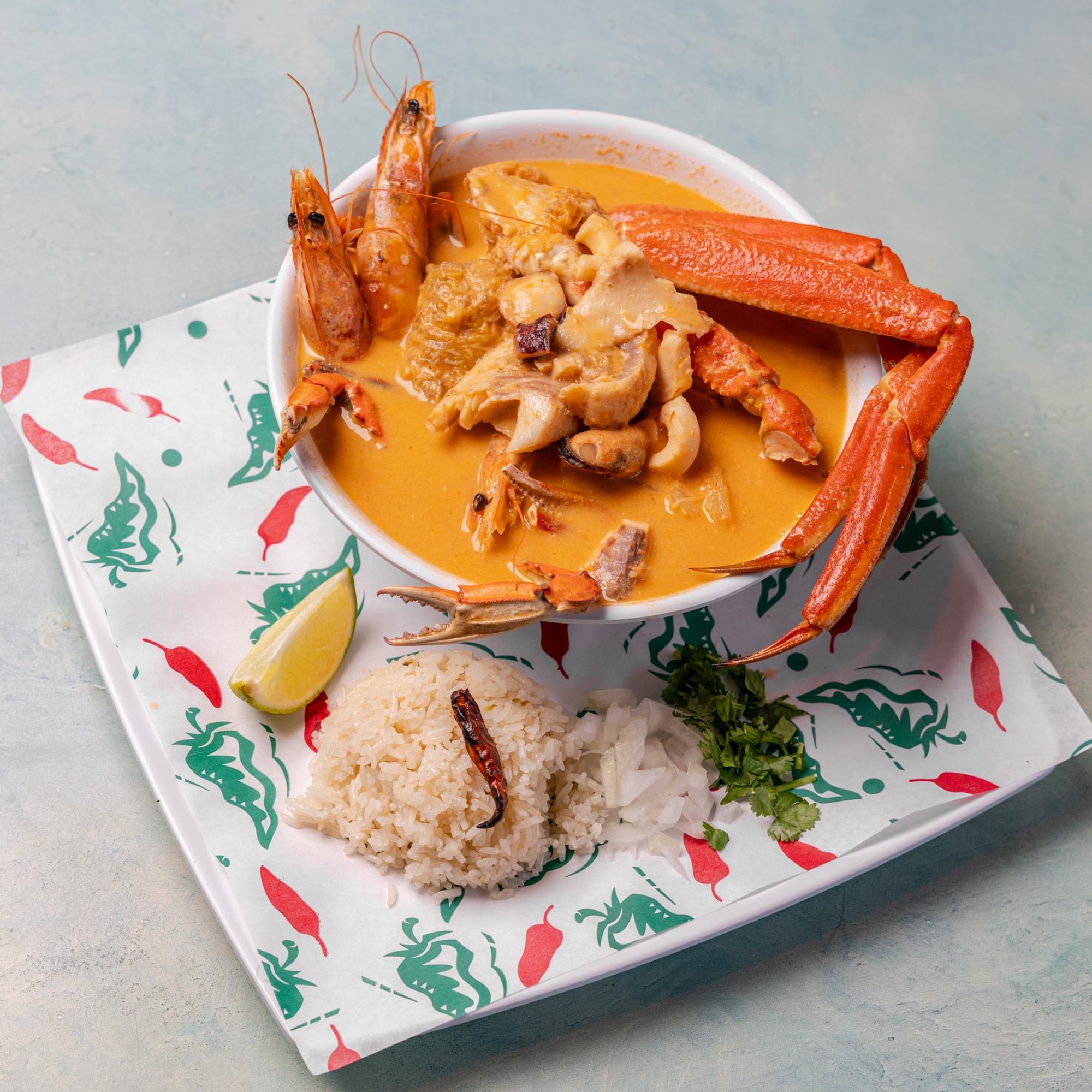 Sopa Marinera Hondureña (Honduran Seafood Soup)