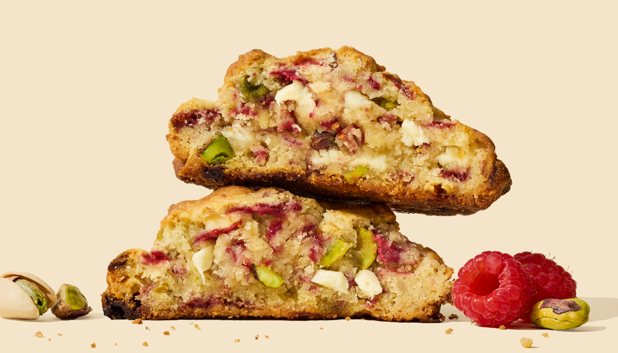 Raspberry Pistachio Cookie