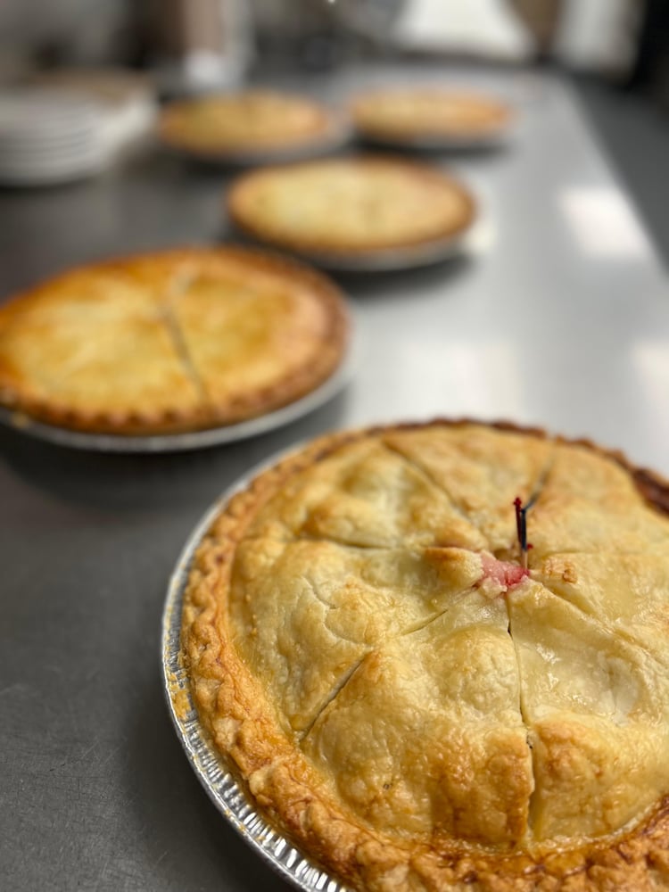 Fruit of the forest pie - Whole