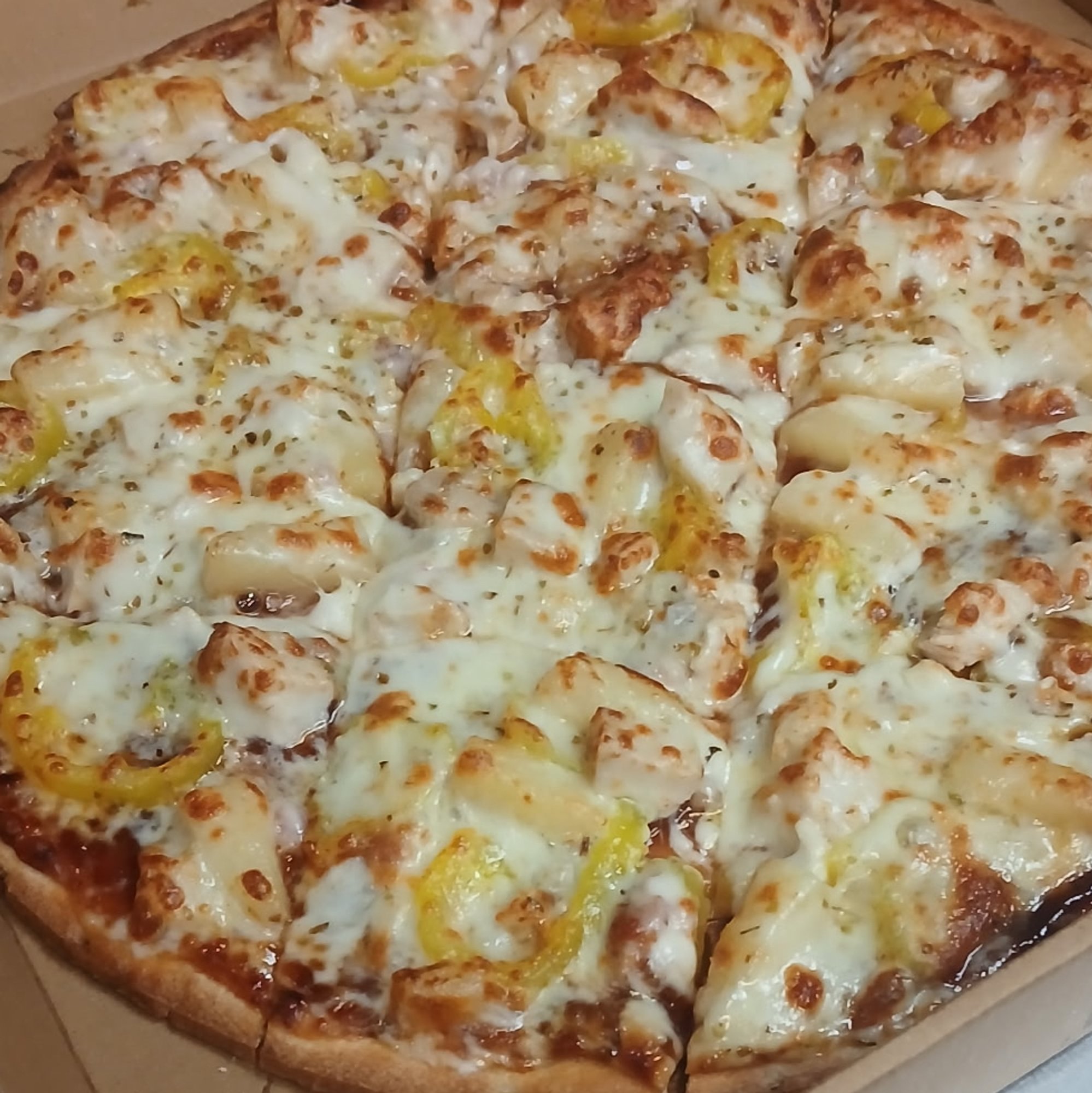 B-Que Pizza (BBQ Chicken Pizza)