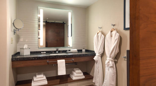 Images Bear Springs Hotel