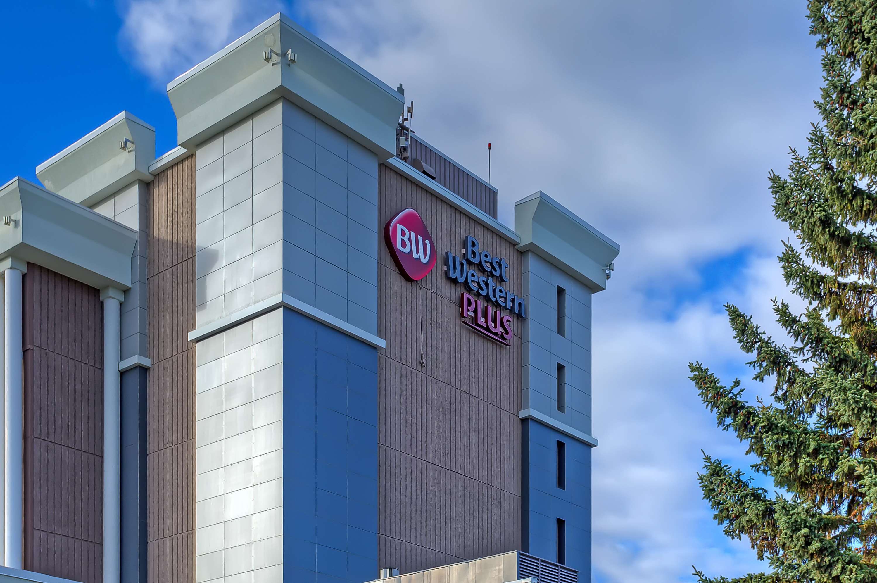 Best Western Plus Port O'Call Hotel, Calgary AB Ourbis