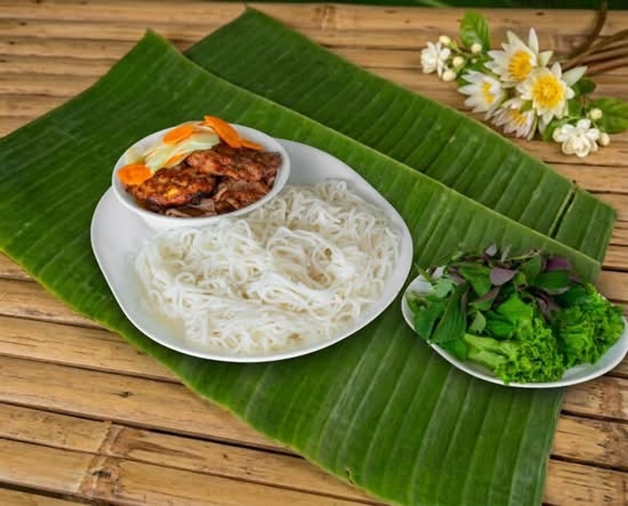 Hà Nội Style BBQ Pork with Rice Vermicelli (Bún Chả Hà Nội)