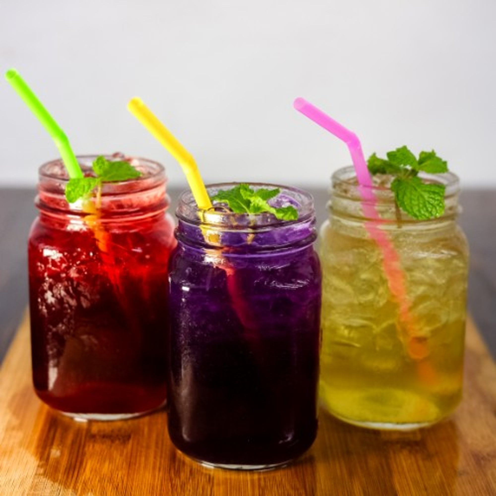 Aguas Frescas/Hibiscus ice Tea & Horchata