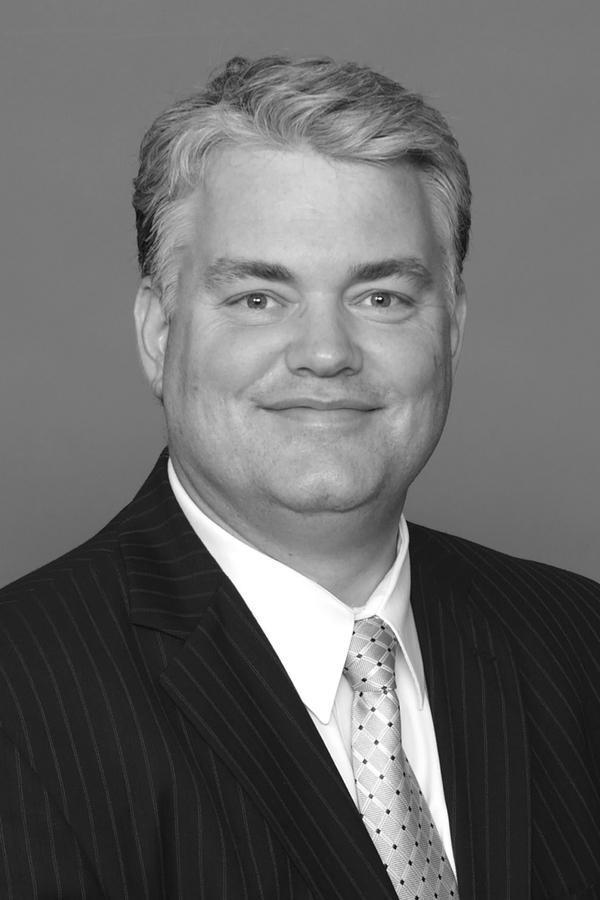 Edward Jones - Financial Advisor: Wade Elliott, CFP®|CIMA® Photo