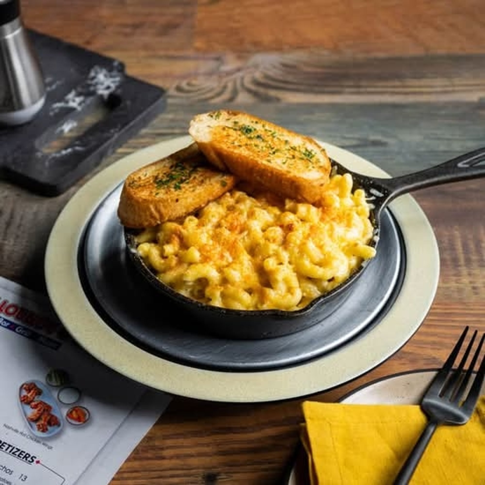 MAC N CHEESE