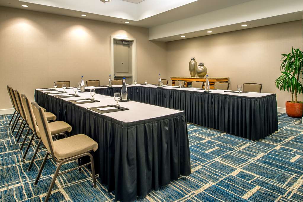 Hilton Vancouver Washington Image