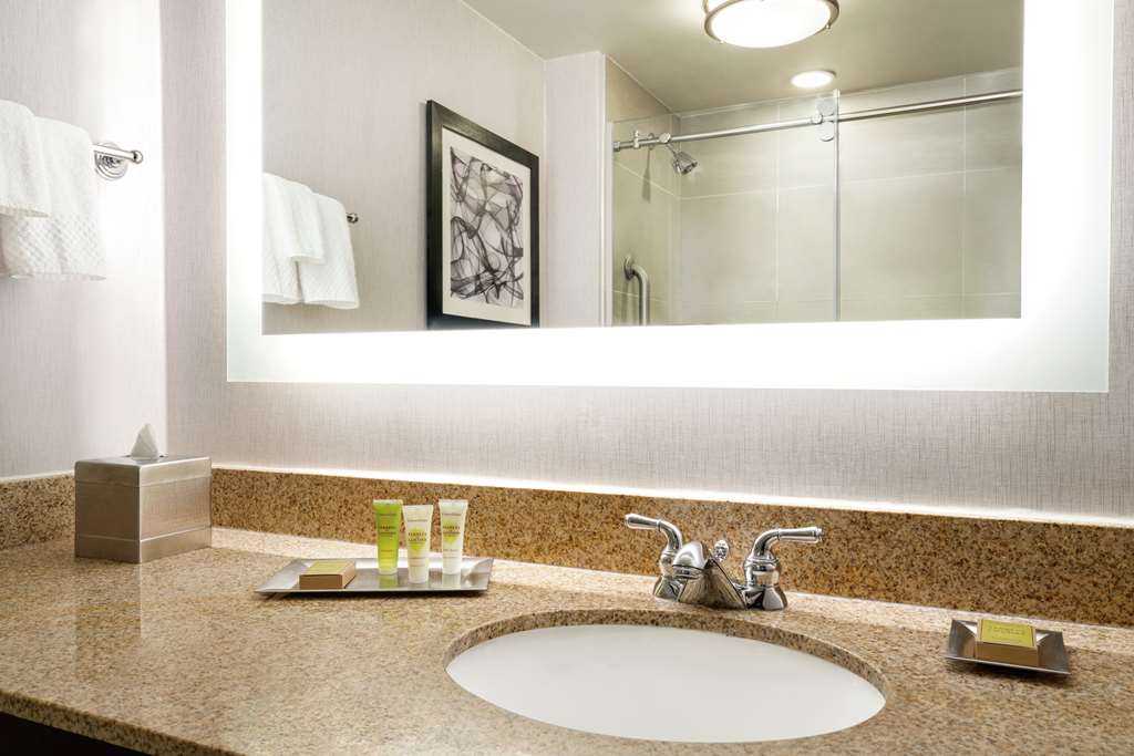 Hilton Melbourne, FL Image