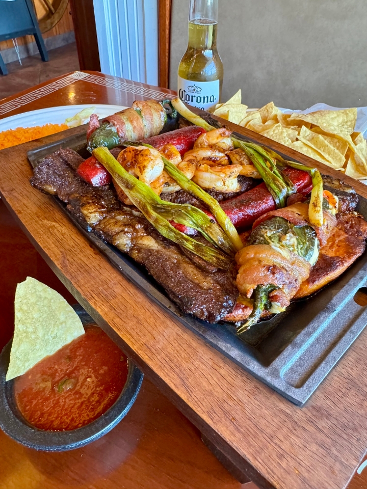 Parrillada Azteca