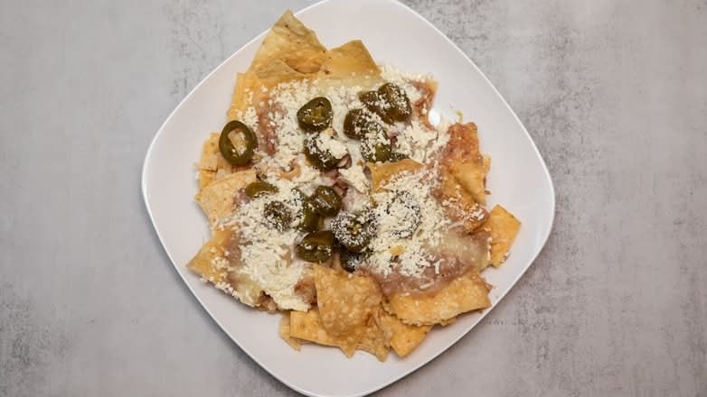 Regular Nachos