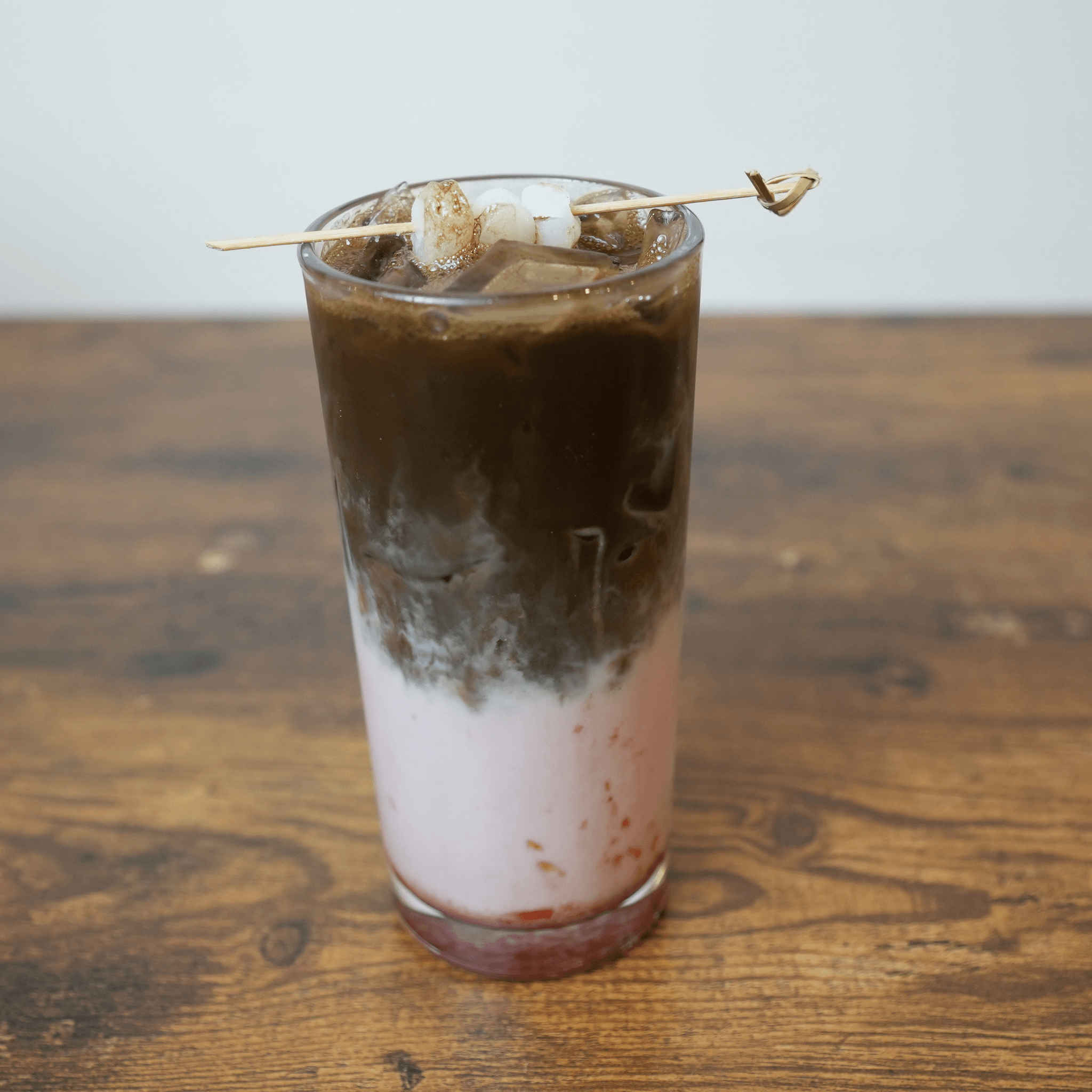 Strawberry Hojicha Latte