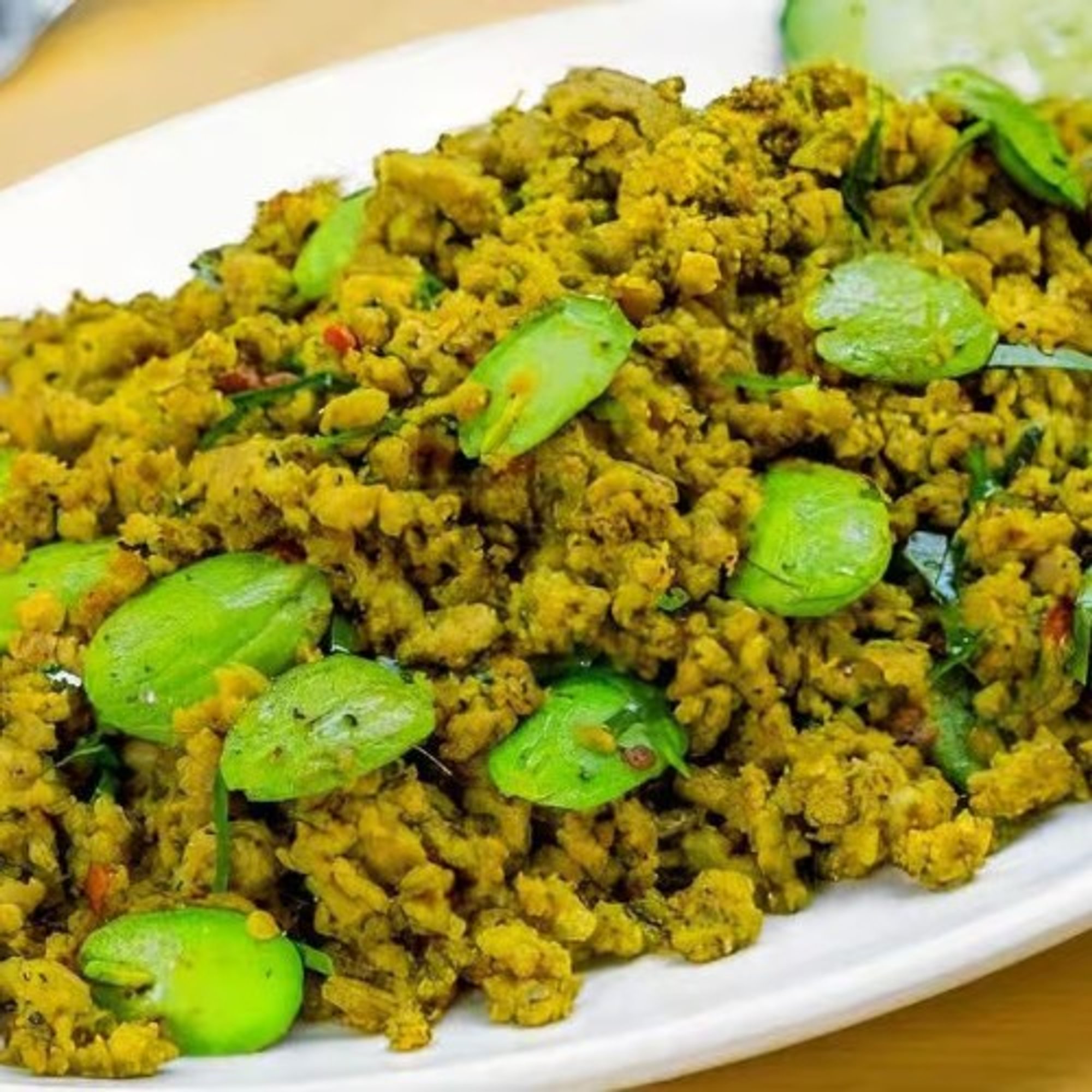Chef Pla's Signature Kua Gling ควกลง
