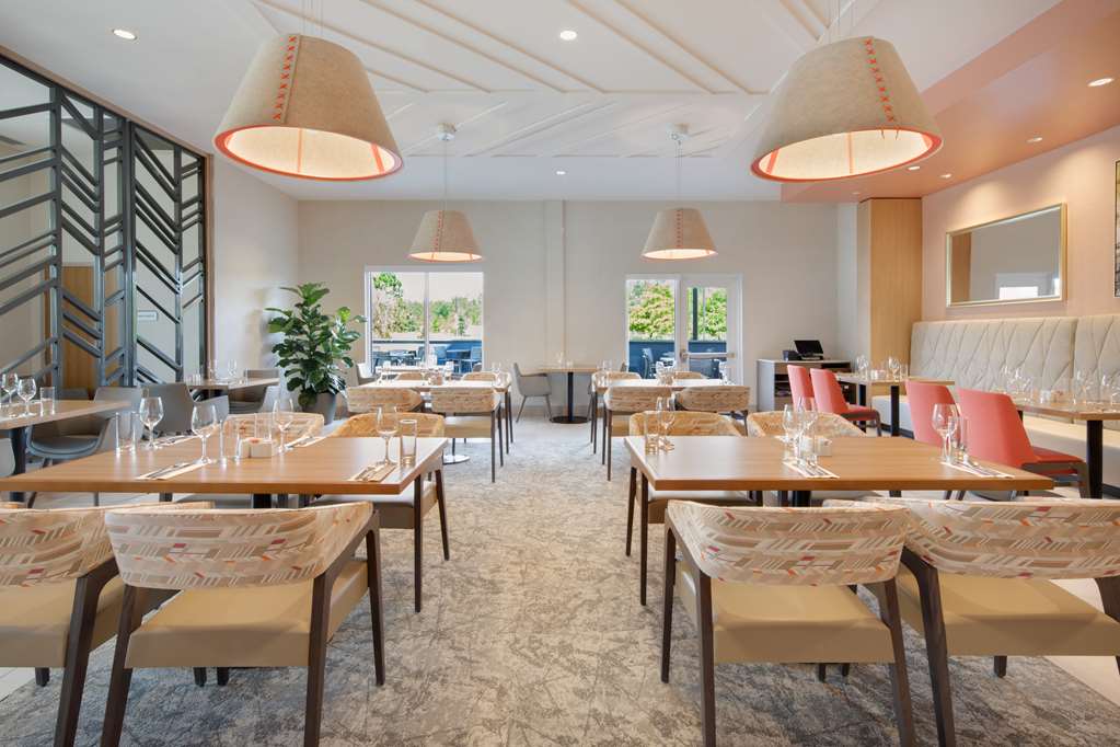 Hilton Garden Inn Panama City Airport Image