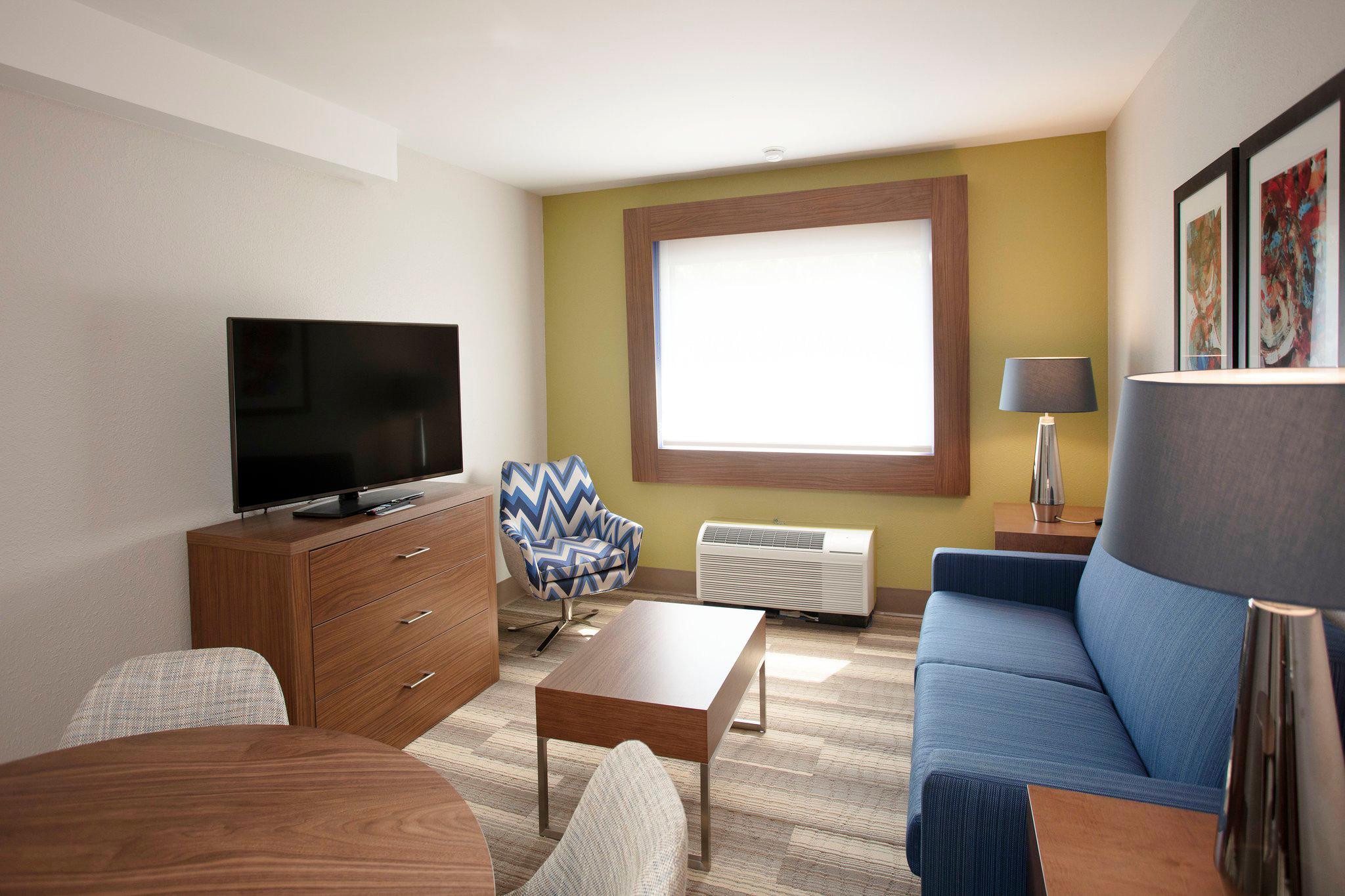 Holiday Inn Express Athens-University Area Photo